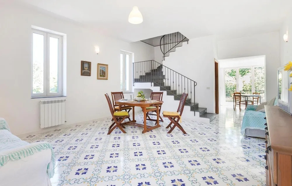 Villa Dellolivo