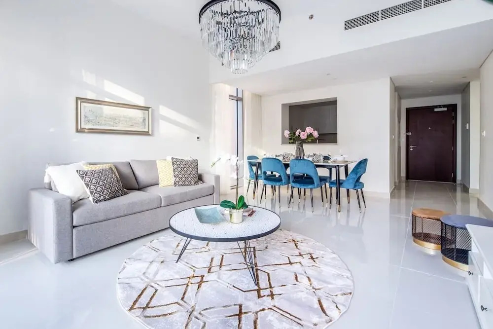 Stylish & Sophisticated 1BR in Downtown Dubai
