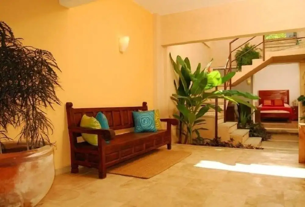 Villa Naivi Brisas 4BR by Villas HK28