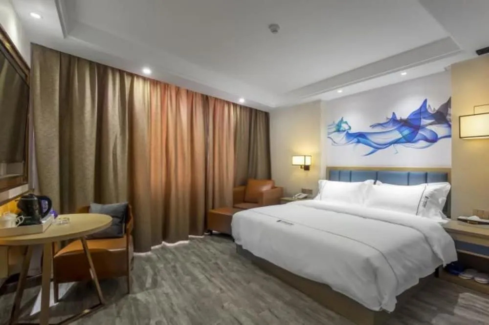 Wharton Brunel Hotel (Guilin Railway Station Vientiane City Branch)