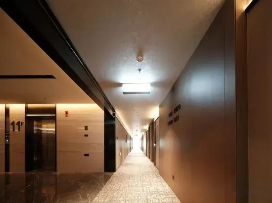 Atour Hotel North Square of Urumqi High-Speed Rail Station