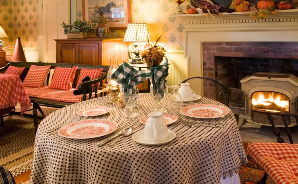 Stockbridge Country Inn