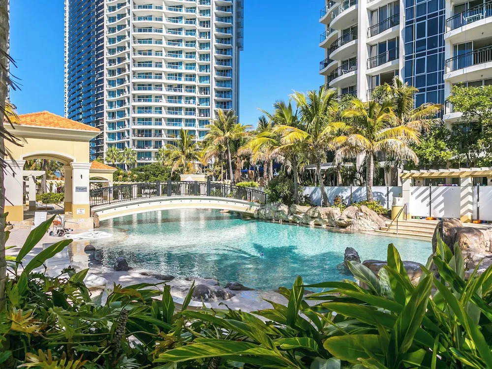 Towers of Chevron - Private Apartments - Hosted by Coastal Letting Co