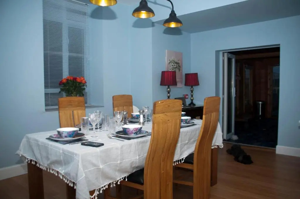 Block 2 Flat 16 Westfield Court
