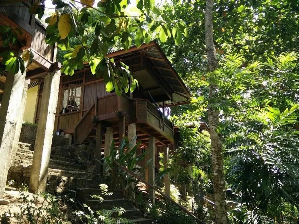 Mamaling Resort Bunaken