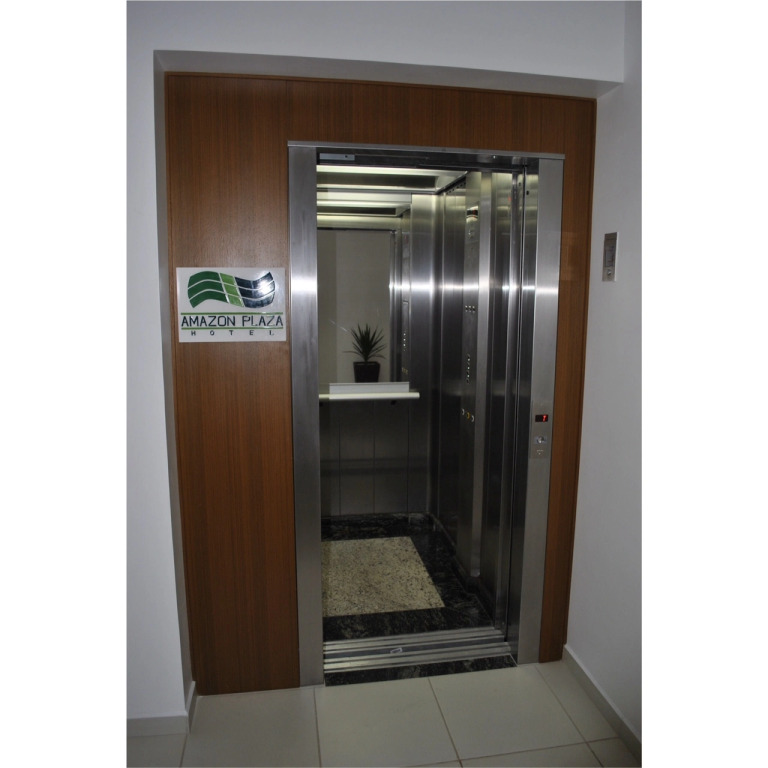 Amazon Plaza Hotel