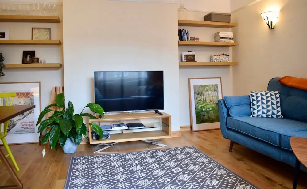Spacious 2 Bedroom Apartment in Greenwich