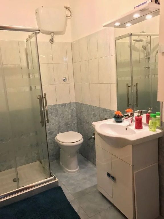 Pardis Guest house