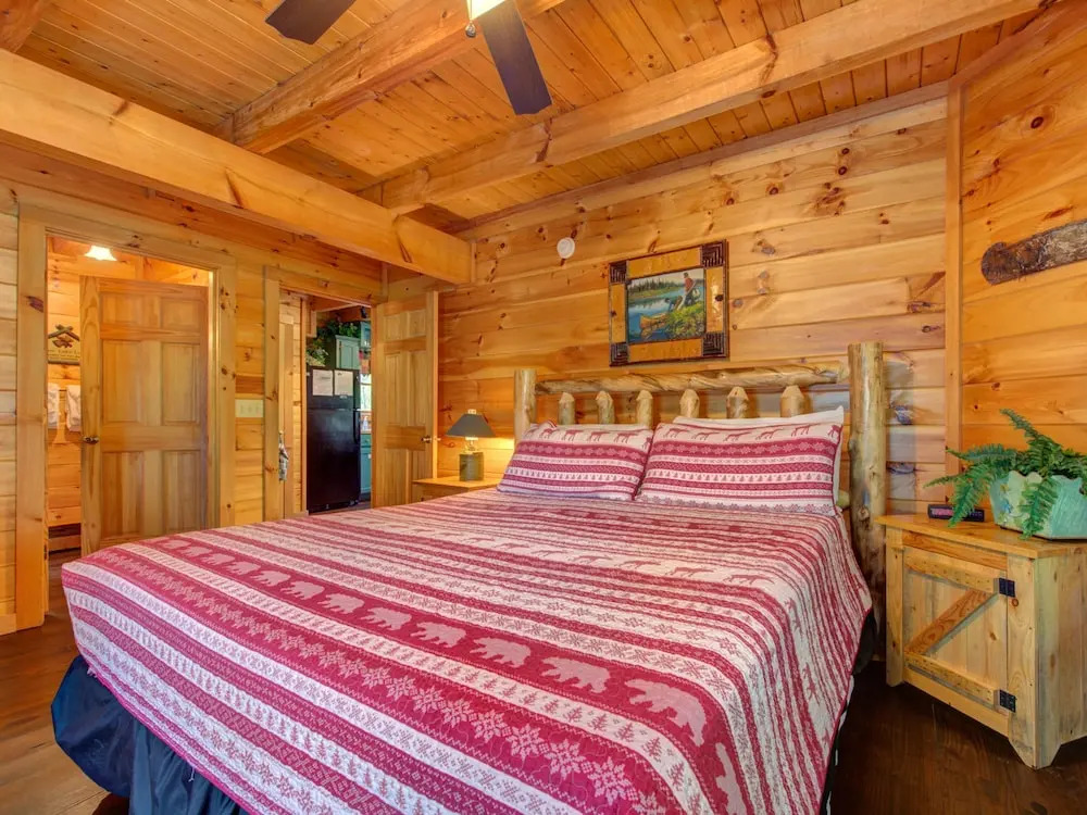 Arrowhead Lodge by Vtrips