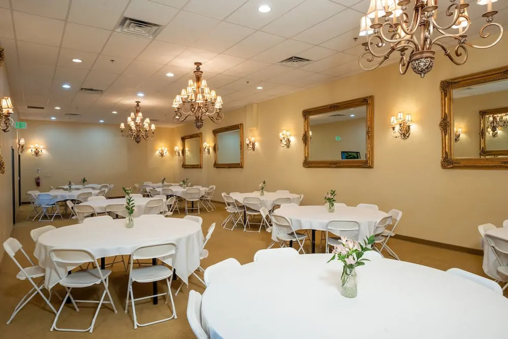 Silverland Inn