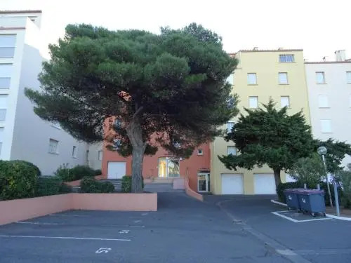 Languedoc Immobilier Appartement Vue Mer Face Plage Parking - Pt124