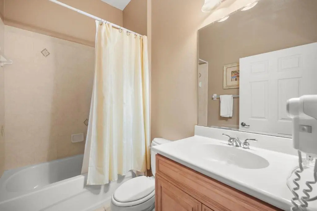 561 Cinnamon Beach, 3 Bedroom, Sleeps 8, Ocean Front, 2 Pools, Elevator
