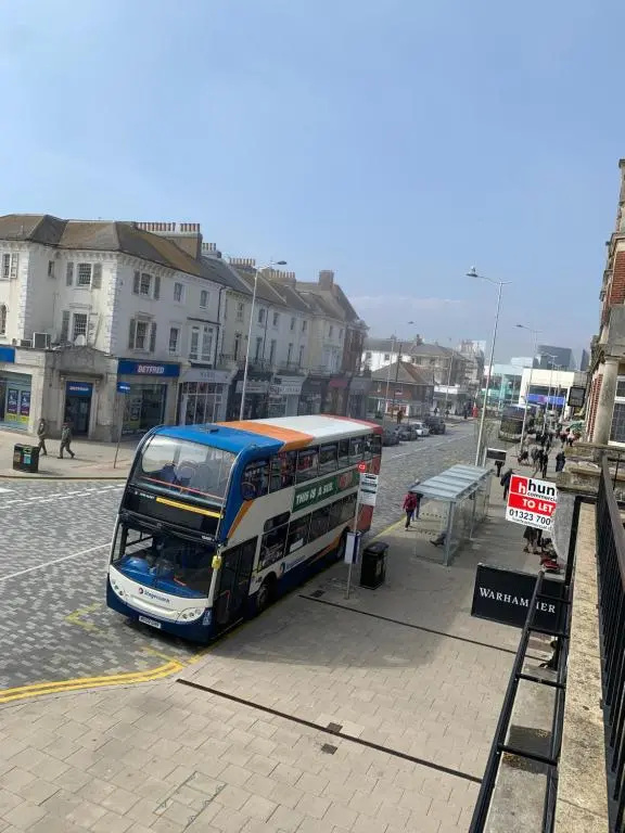 Eastbourne Town centre Maisonette apartment