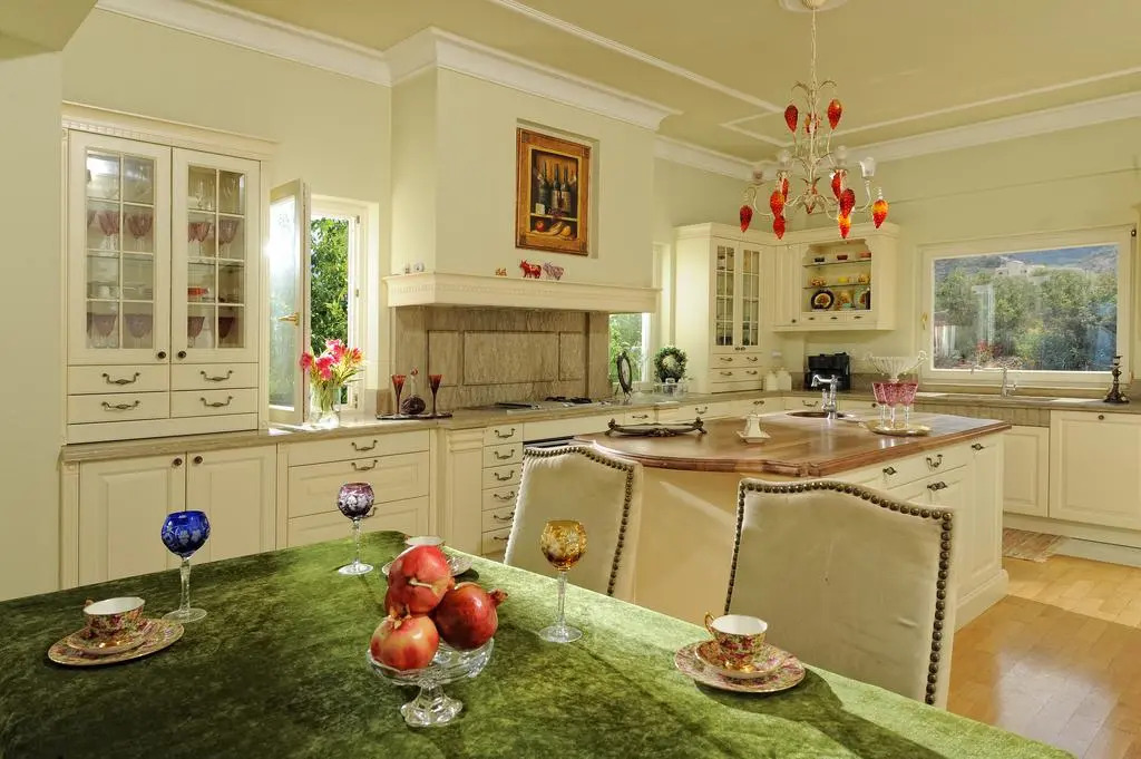 Villa Iris Luxury House