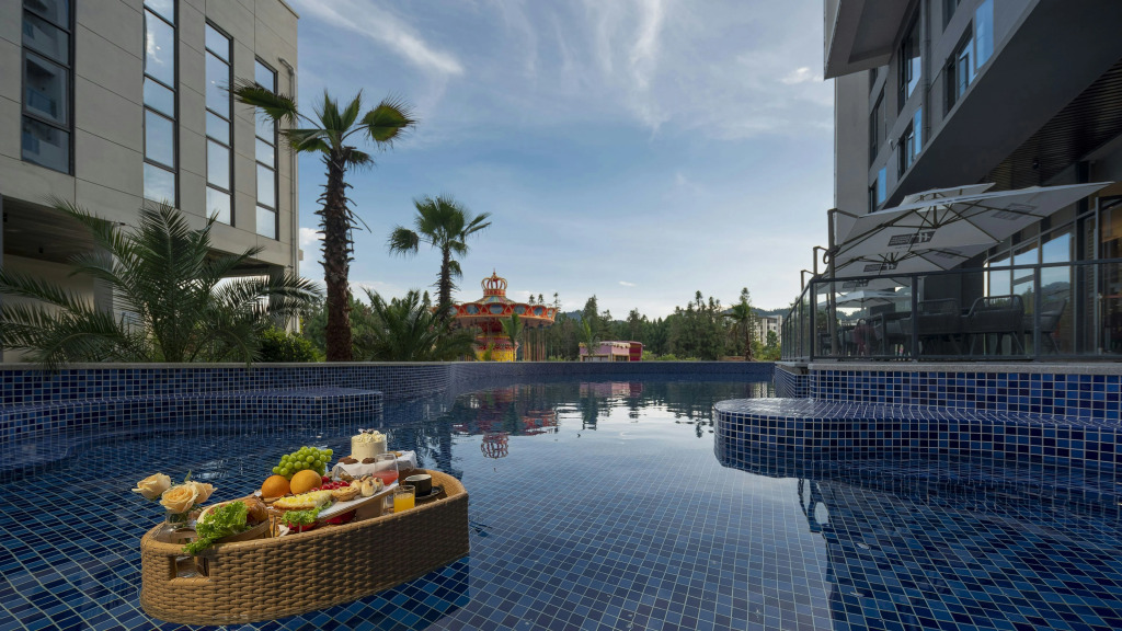 Holiday Inn Express Tengchong Hot Spring by IHG