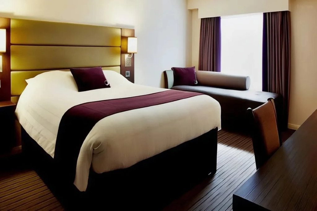 Premier Inn Falkirk - Larbert