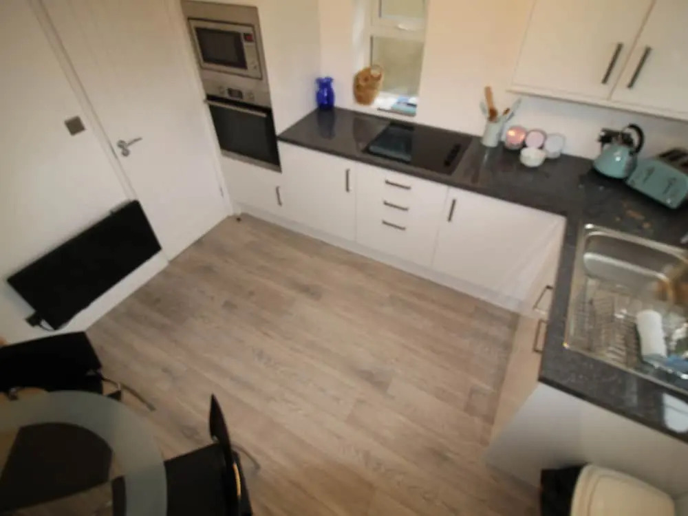 Oakfield Street Apartments by Cardiff Holiday Homes