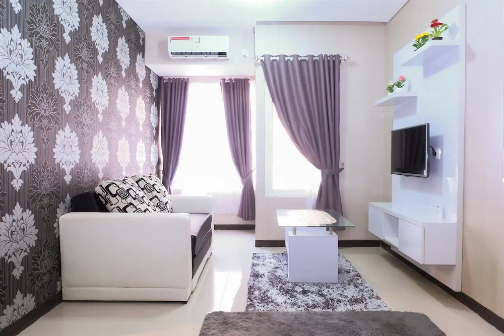 Nifarro Park Apartment