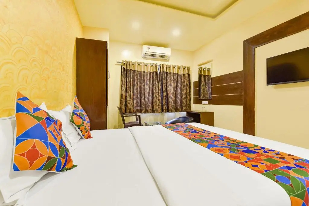 Fabhotel Kalash Residency