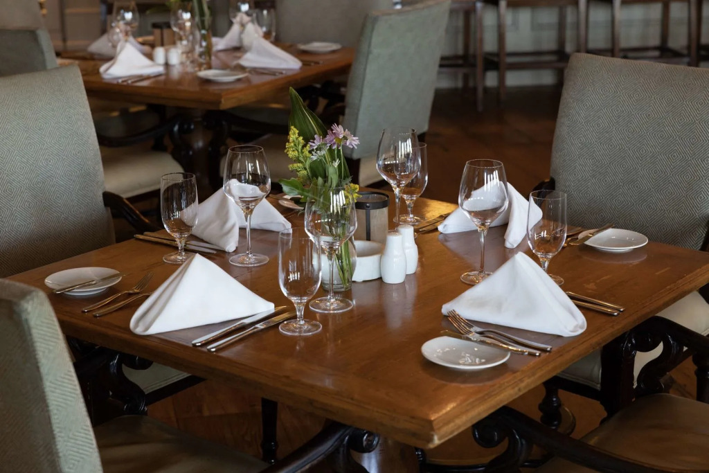 Inn and Club at Harbour Town