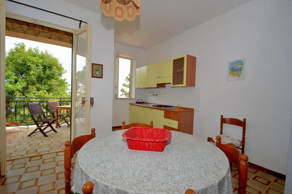 Apartment 3 in a Villa in Scopello