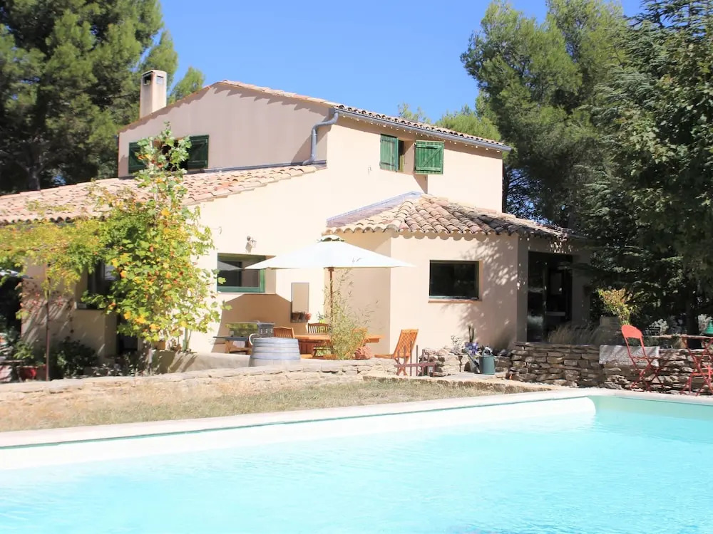 Cozy Holiday Home in Faucon With Swimming Pool