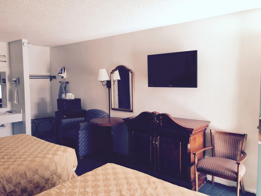 Windsor Inn Lake Havasu City