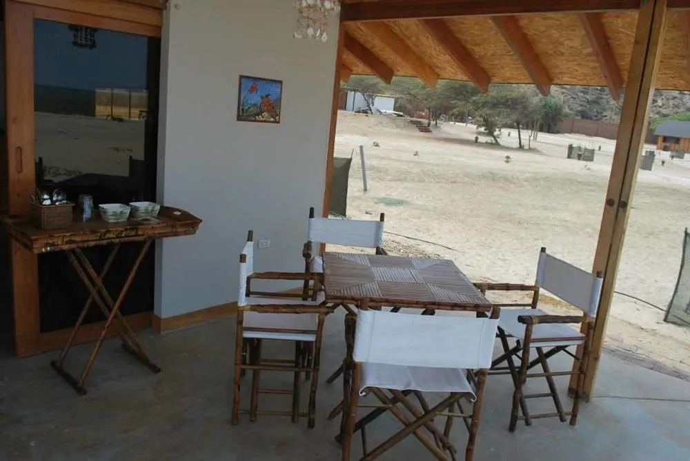 Wallac Bungalows Canoas de Punta Sal