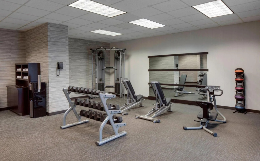 Courtyard by Marriott Boston Logan Airport