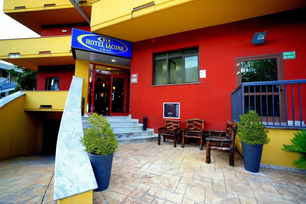 Hotel Iacone