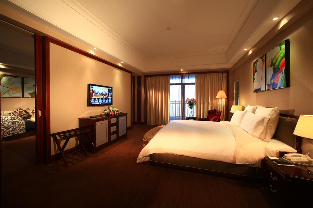 Babylon Hotel
