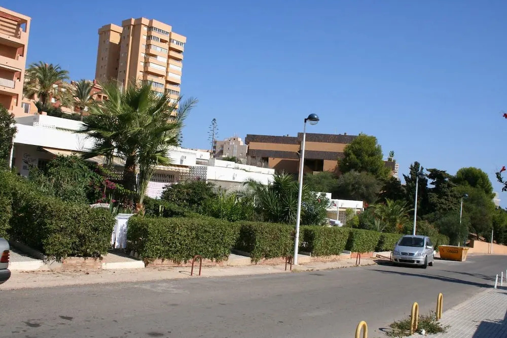 Inmovecos Malibu 8