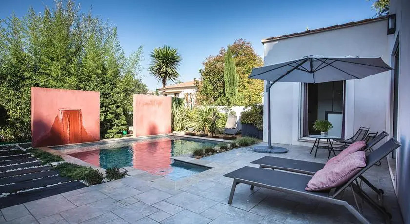 Squarebreak - Villa with Pool