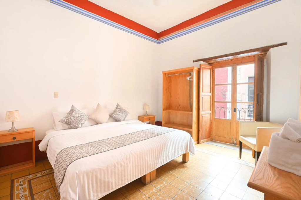 Hotel Meson Cuevano