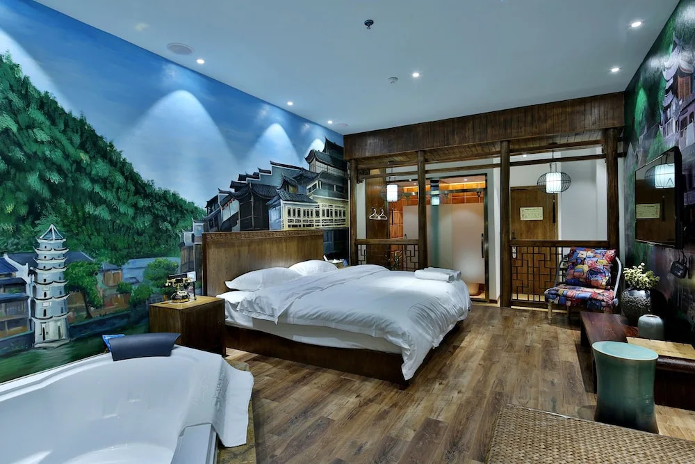 Yunxi Art Theme Hotel
