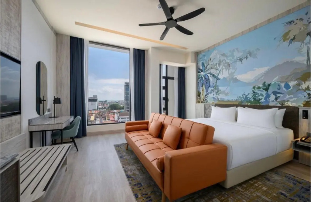 Fifth Avenue Hotel