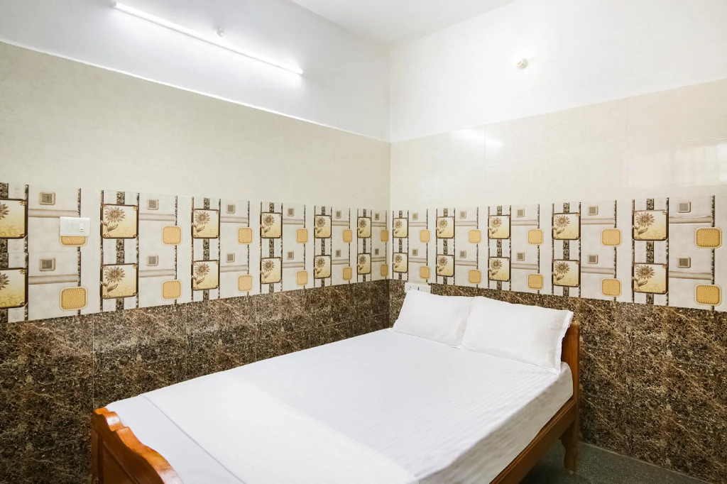 SPOT ON 47779 Thirugnanasamandham Rooms