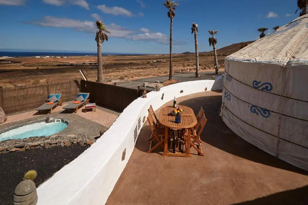 Villa Palacio and Yurt - 2 Pools - Hot Tub - Fantastic Sea Views