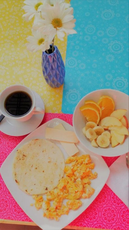 Tikay Cafe Hostel