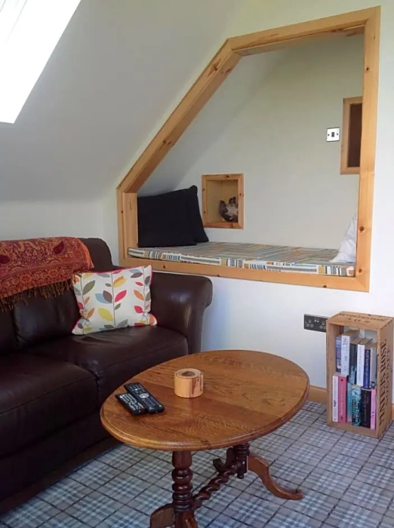 Oakwood Bed  Breakfast