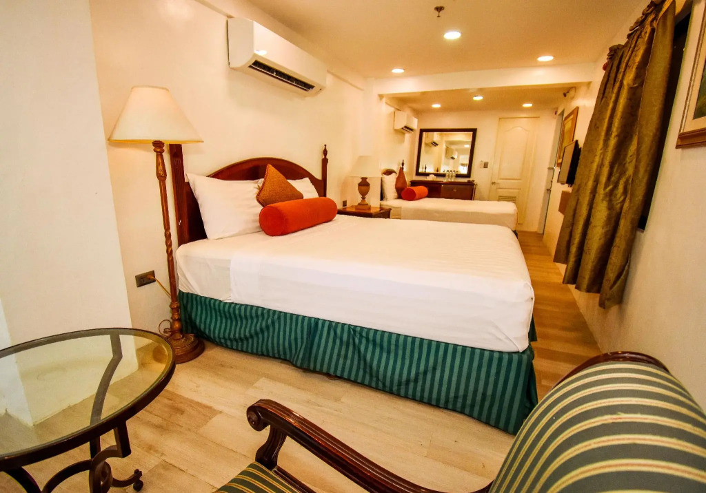 Dreamwave Hotel Puerto Galera
