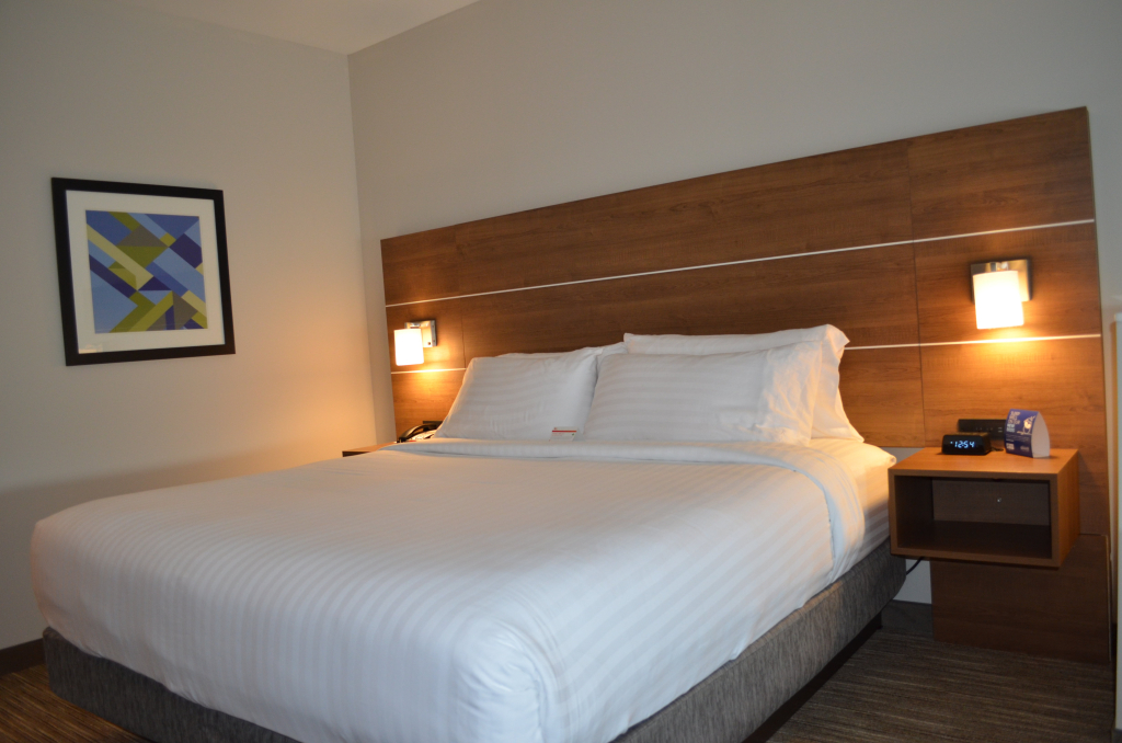 Holiday Inn Express & Suites - Charlotte NE - University Area by IHG