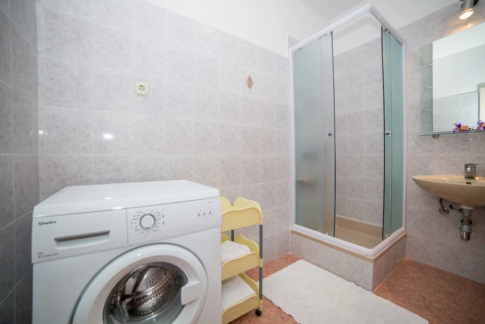 Apartments Milas