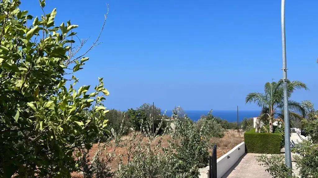Sea-View Stone House Neo Chorio