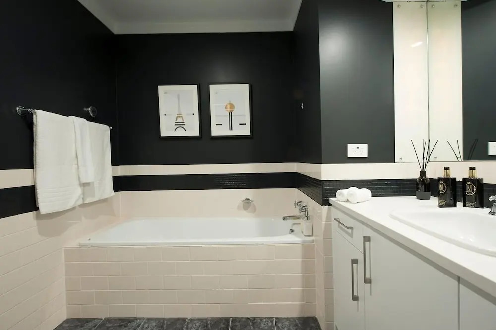 QV Executive Stylish Apartment - 853