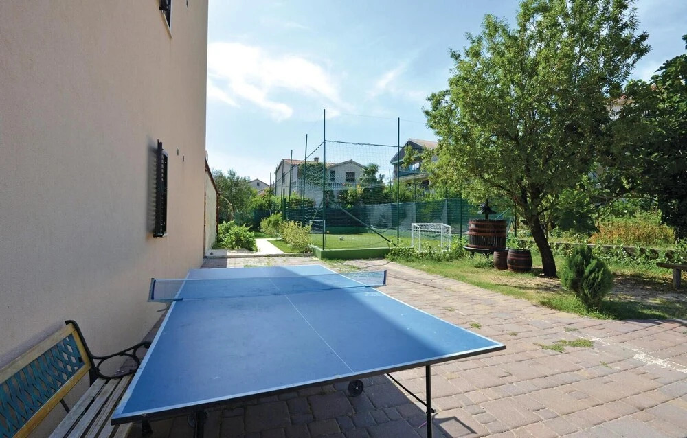 Beautiful Home in Kastel Stafilic With Wifi and 8 Bedrooms