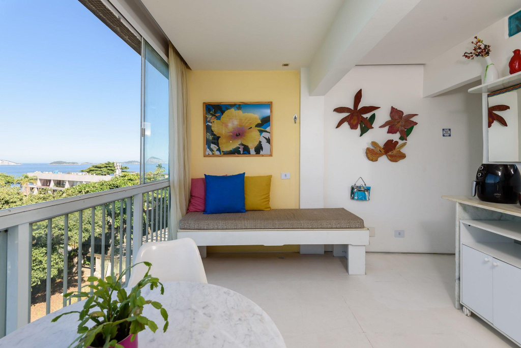Moderno Apartamento Com Vista Mar | V 90/102