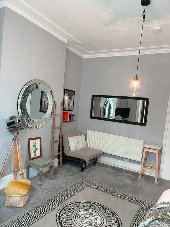 Commodious Studio Apartment in Westfield