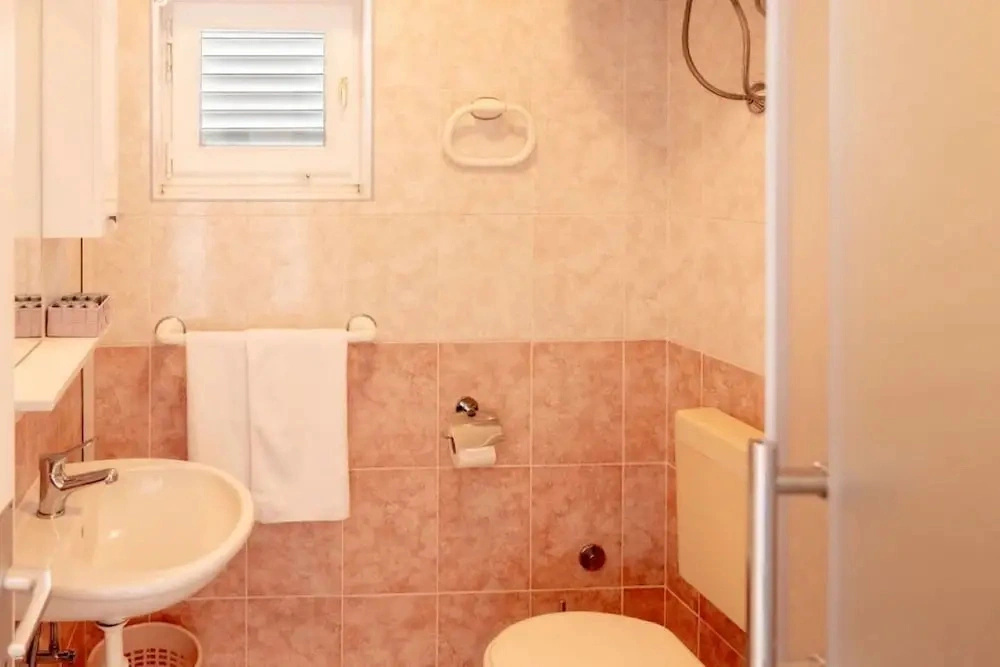 Apartment Luce 1 in Povljana