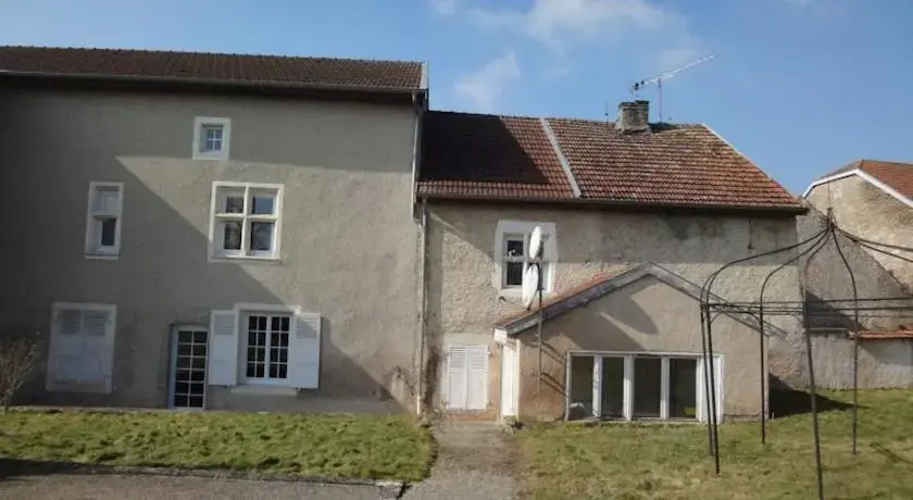 La Demeure du Gardien du Temps qui Passe